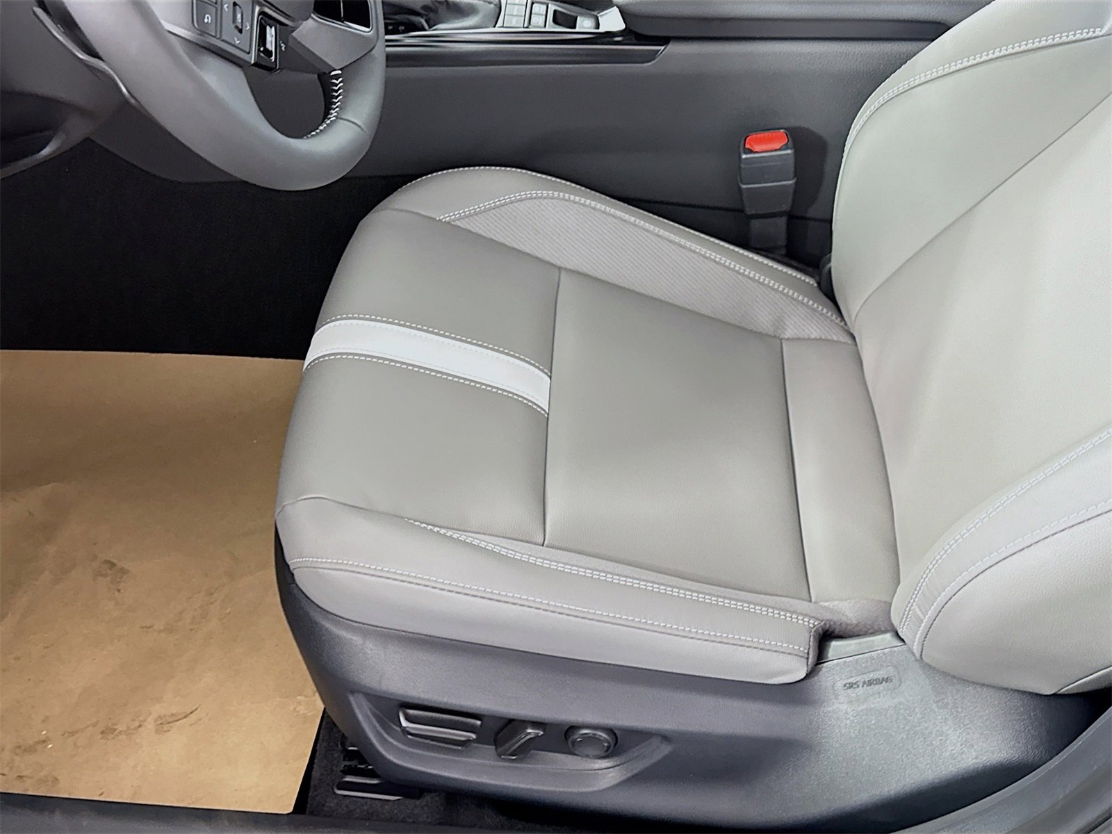 New 2026 Toyota Camry SE image 14