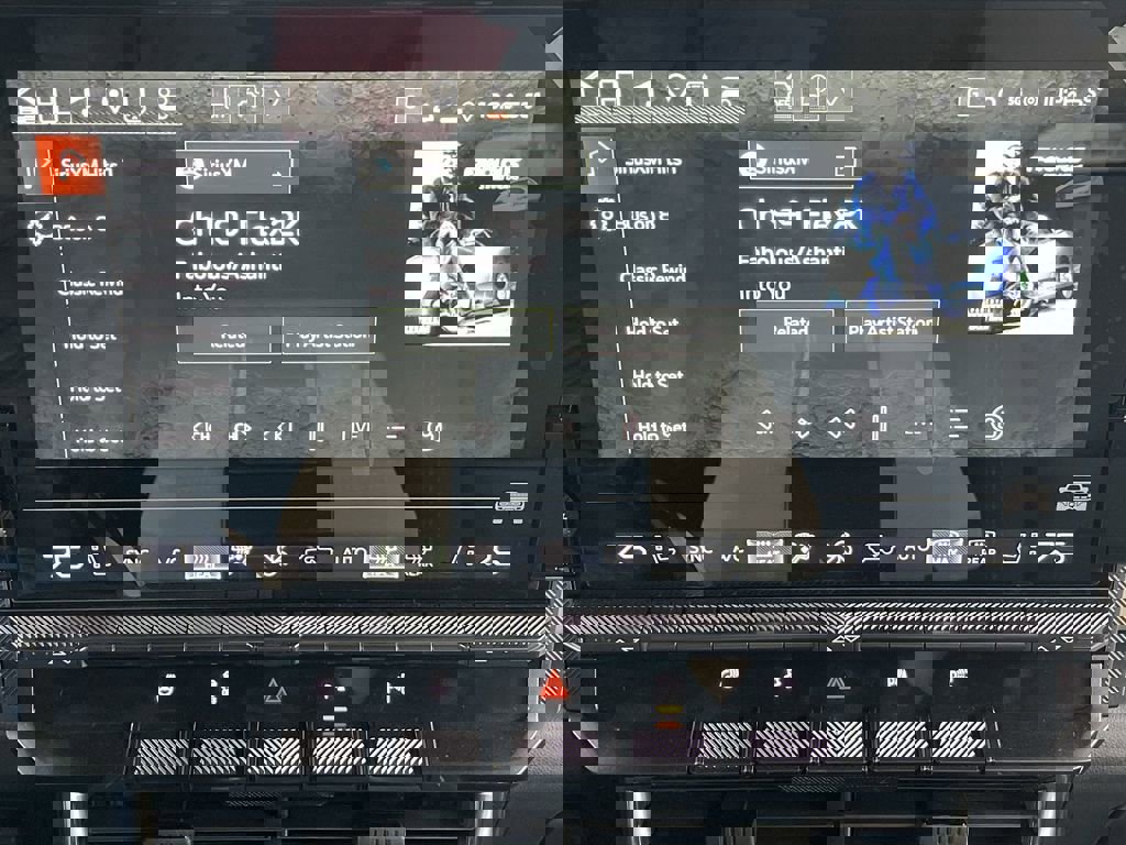 New 2026 GMC Hummer EV 4x4 Crew Cab w/ LPO, Dark Essentials Package image 13