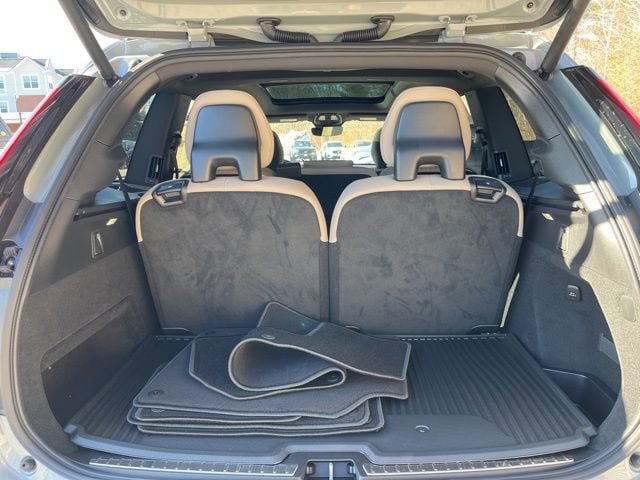 New 2026 Volvo XC90 B5 Core w/ Protection Package AWD/4WD image 17