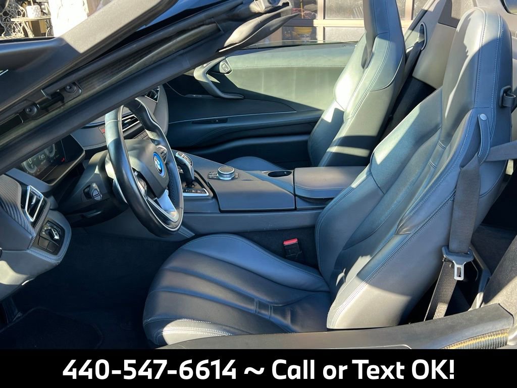 Used 2019 BMW i8 Roadster image 20