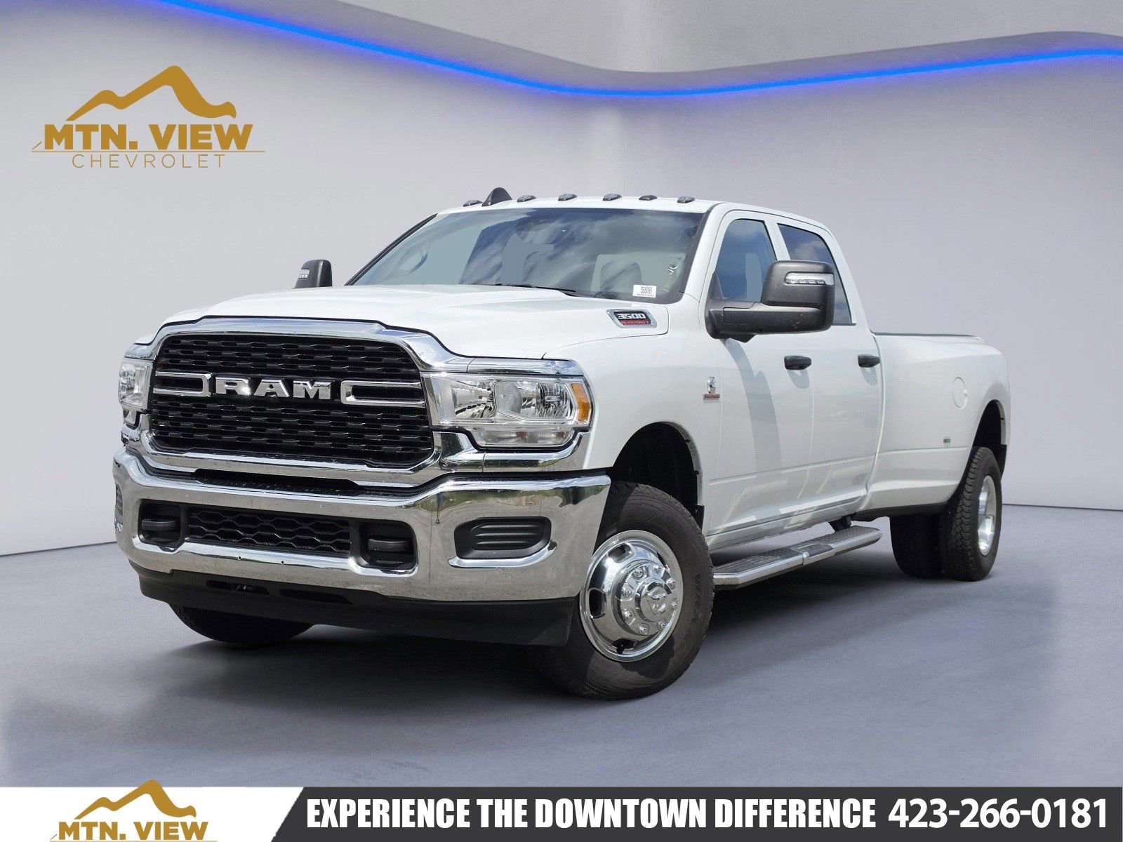 Used 2024 RAM 3500 Tradesman w/ Towing Technology Group AWD/4WD image 1