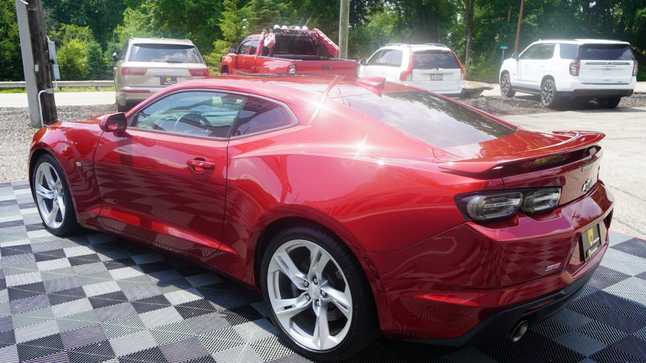 Used 2022 Chevrolet Camaro SS RWD image 11