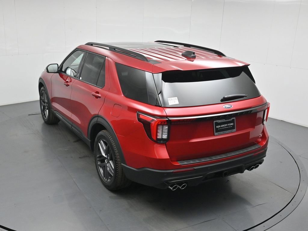 New 2026 Ford Explorer ST image 40