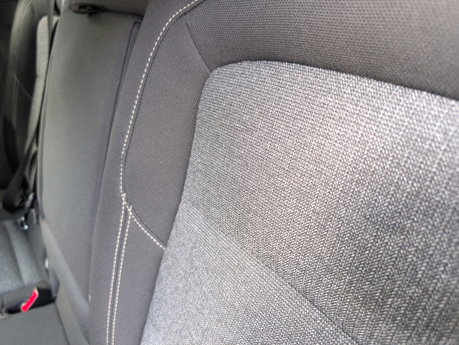 Used 2025 GMC Terrain Elevation image 29