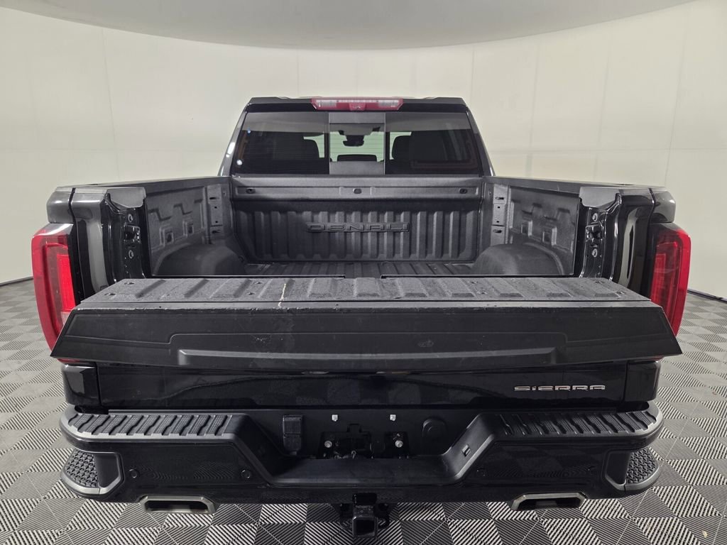 Used 2024 GMC Sierra 1500 Denali w/ Technology Package RWD image 30