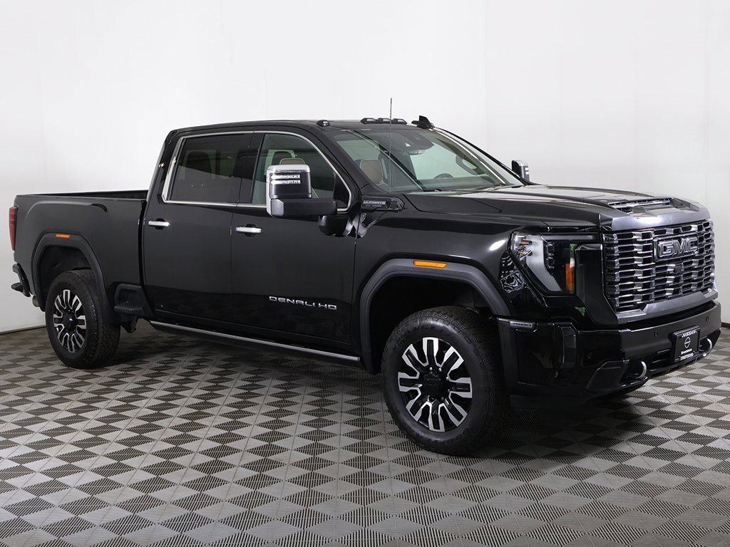 Used 2024 GMC Sierra 3500 Denali Ultimate image 65