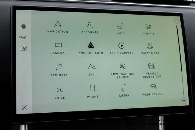 New 2026 Land Rover Range Rover SE image 28