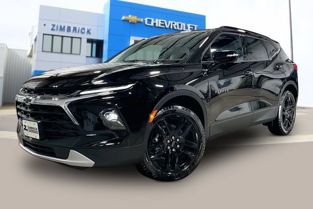 New 2026 Chevrolet Blazer LT w/ Sound & Technology Package AWD/4WD image 2