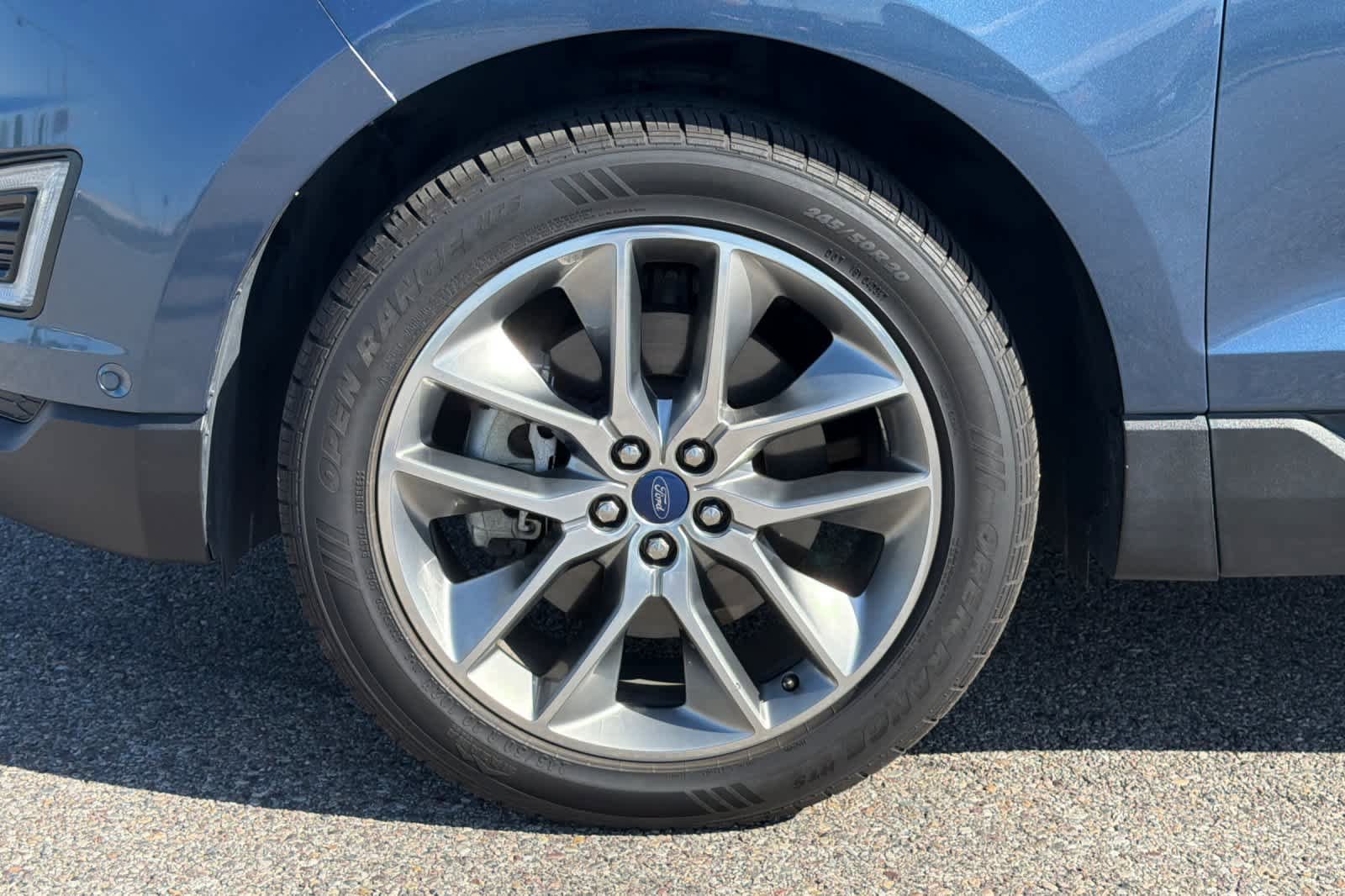 Certified 2018 Ford Edge Titanium w/ Equipment Group 302A AWD/4WD image 27