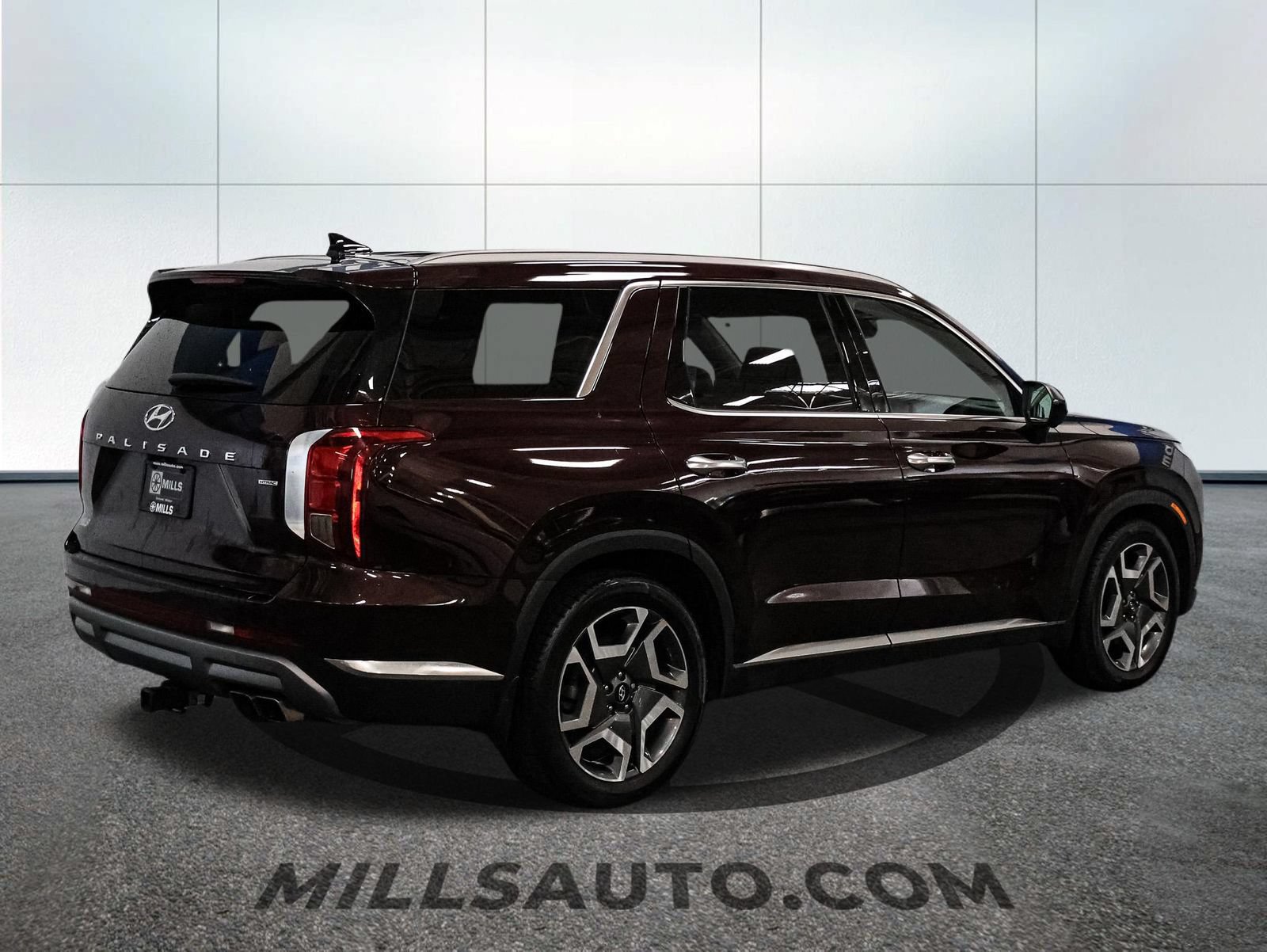 Used 2023 Hyundai Palisade Limited w/ Cargo Package AWD/4WD image 9