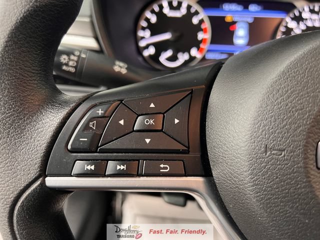 Used 2025 Nissan Altima 2.5 SV FWD image 51