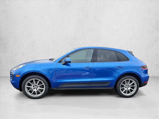 Used 2017 Porsche Macan AWD/4WD image 3