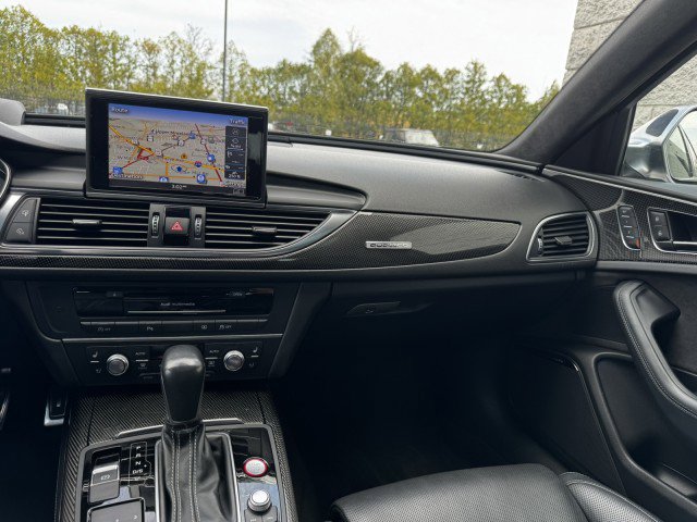 Used 2018 Audi S6 Prestige w/ Prestige Package image 24