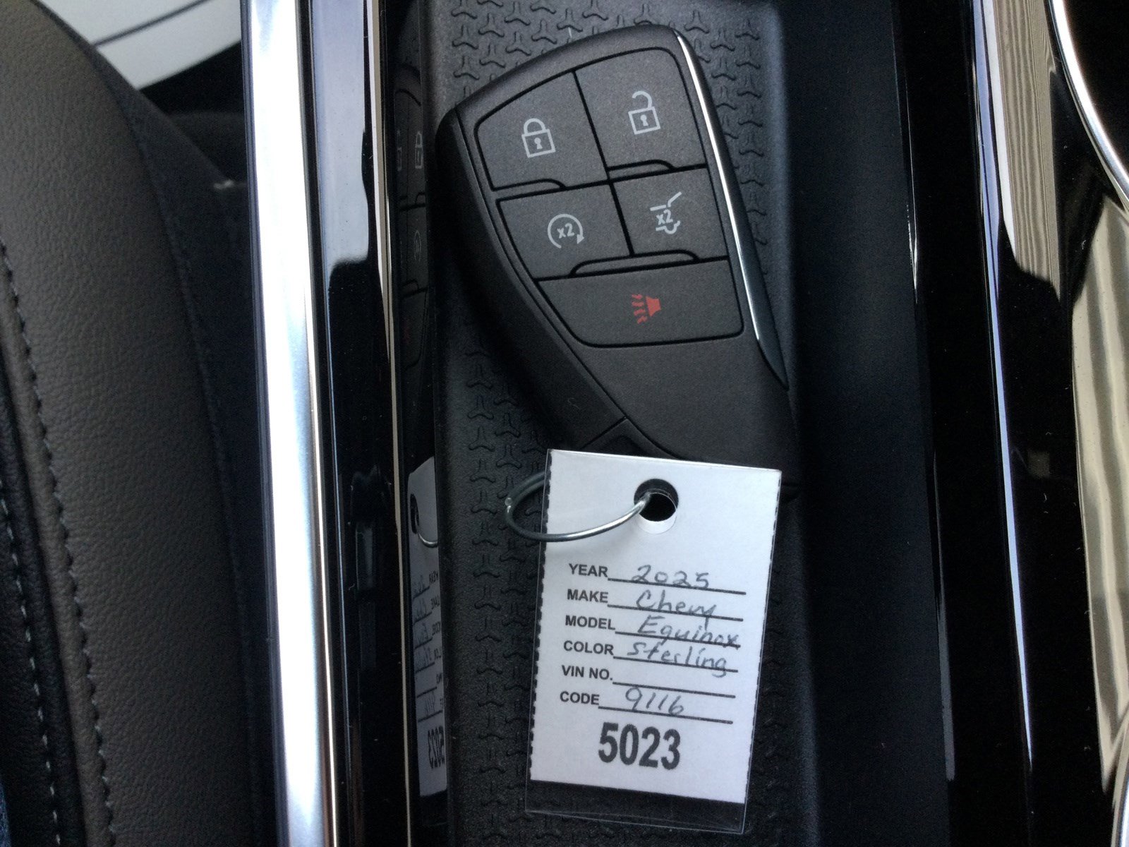 New 2025 Chevrolet Equinox LT w/ Convenience Package II image 19