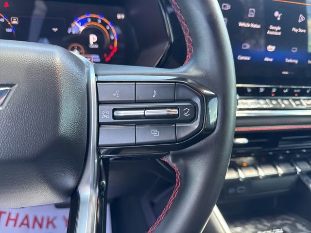 Used 2024 Chevrolet Colorado Z71 w/ Z71 Convenience Package 2 AWD/4WD image 16