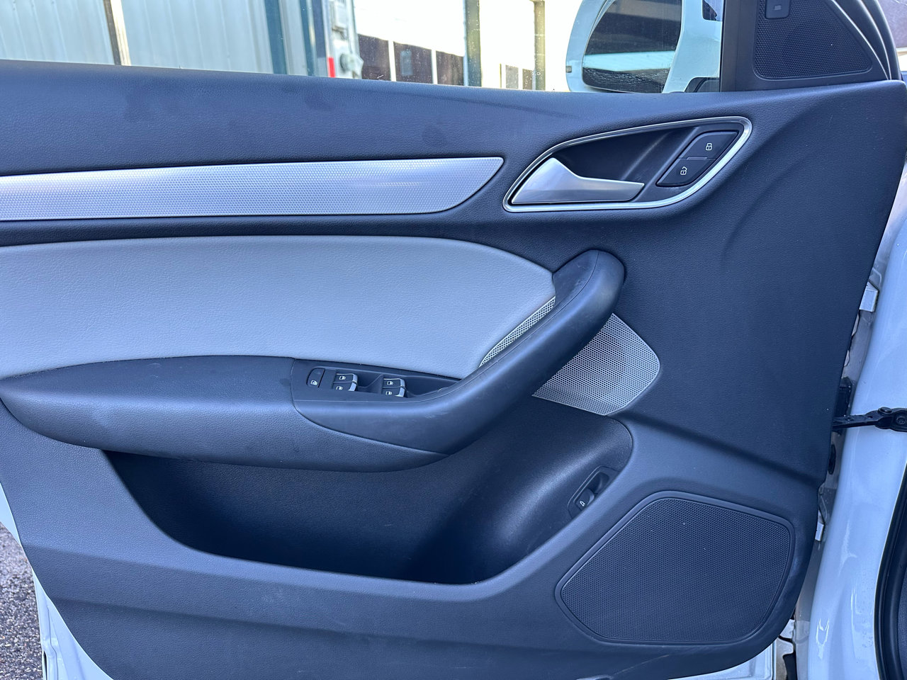 Used 2017 Audi Q3 2.0T Premium Plus image 22