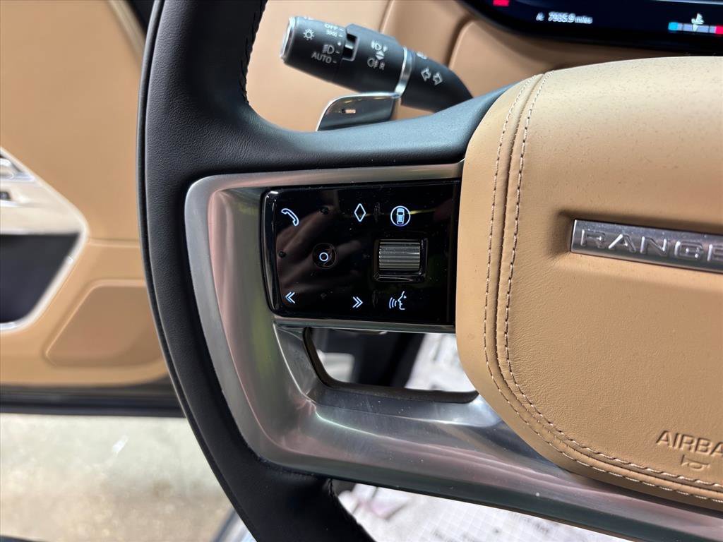 Used 2025 Land Rover Range Rover Long Wheelbase SE image 20