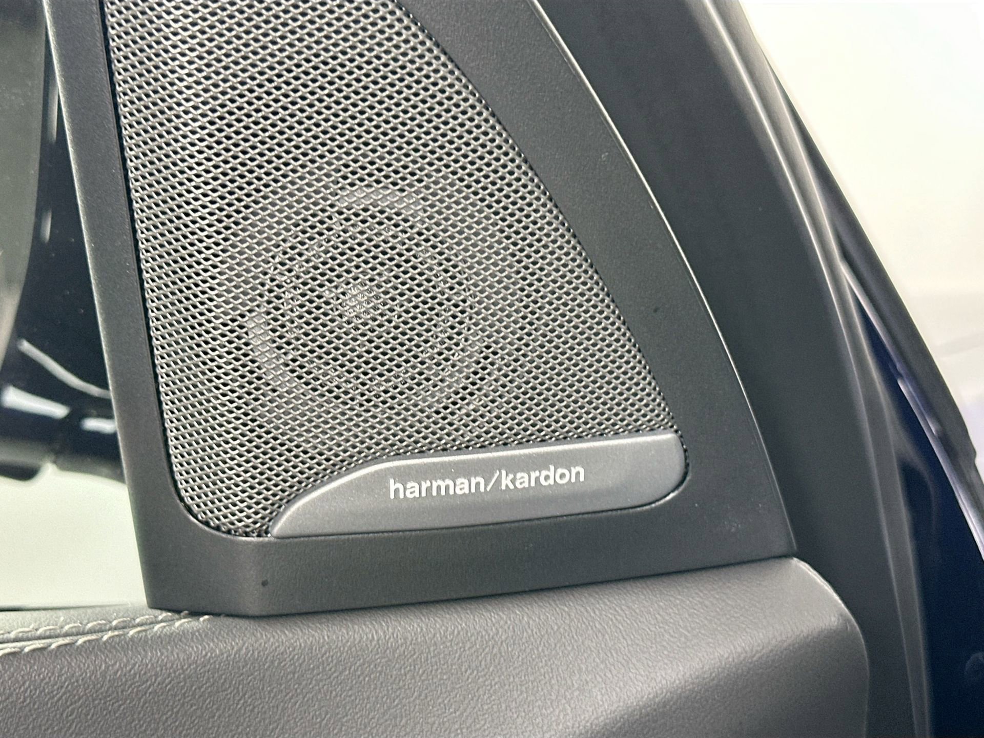 New 2026 BMW X7 xDrive40i w/ M Sport Package image 18