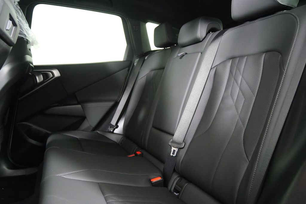 Used 2026 BMW X3 xDrive30 w/ Convenience Package image 15