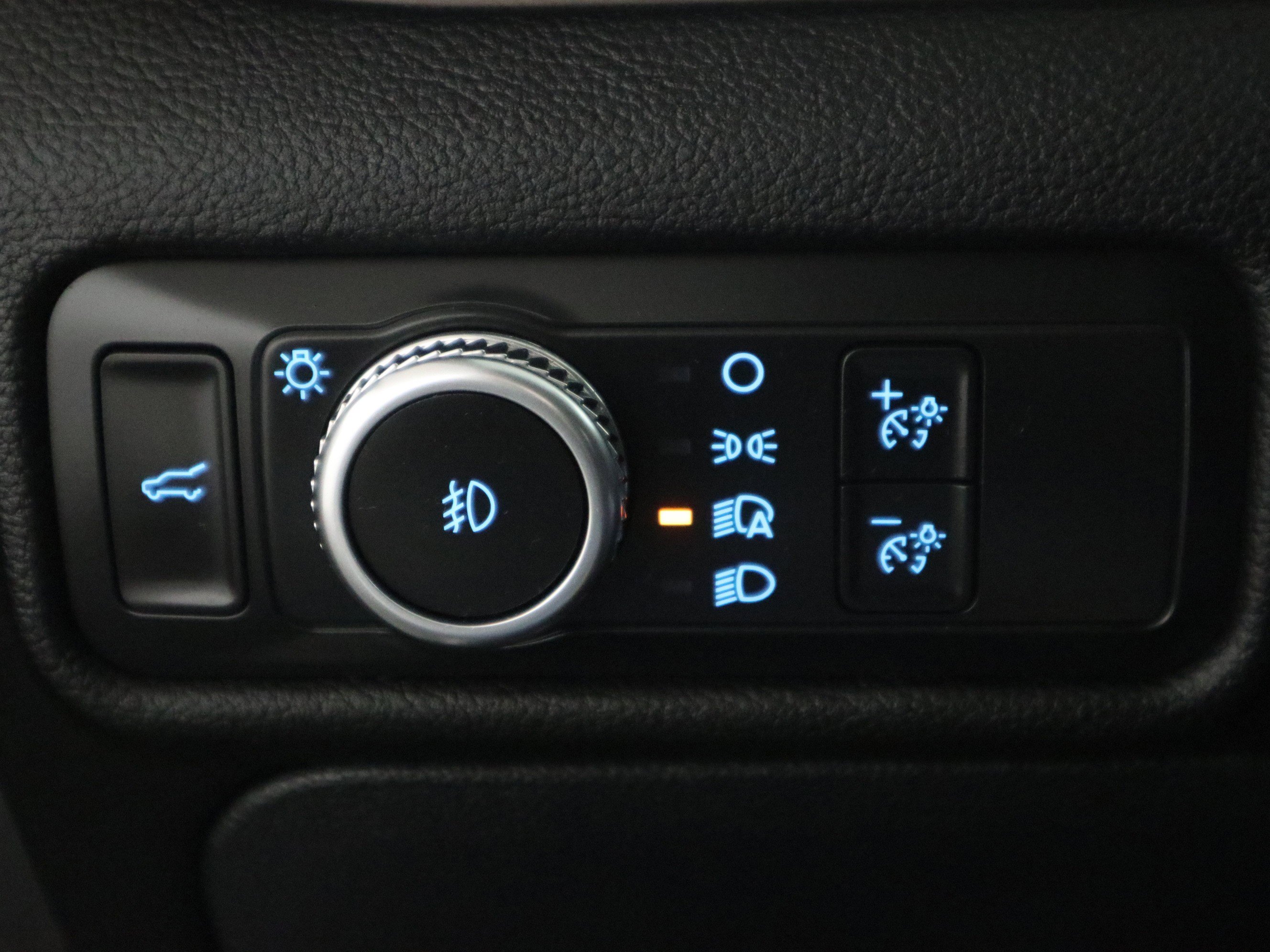 Used 2022 Ford Explorer Limited w/ Equipment Group 301A image 35