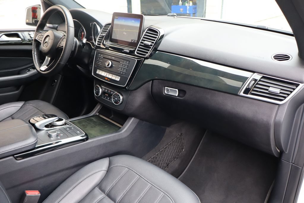Used 2018 Mercedes-Benz GLE 350 4MATIC image 30