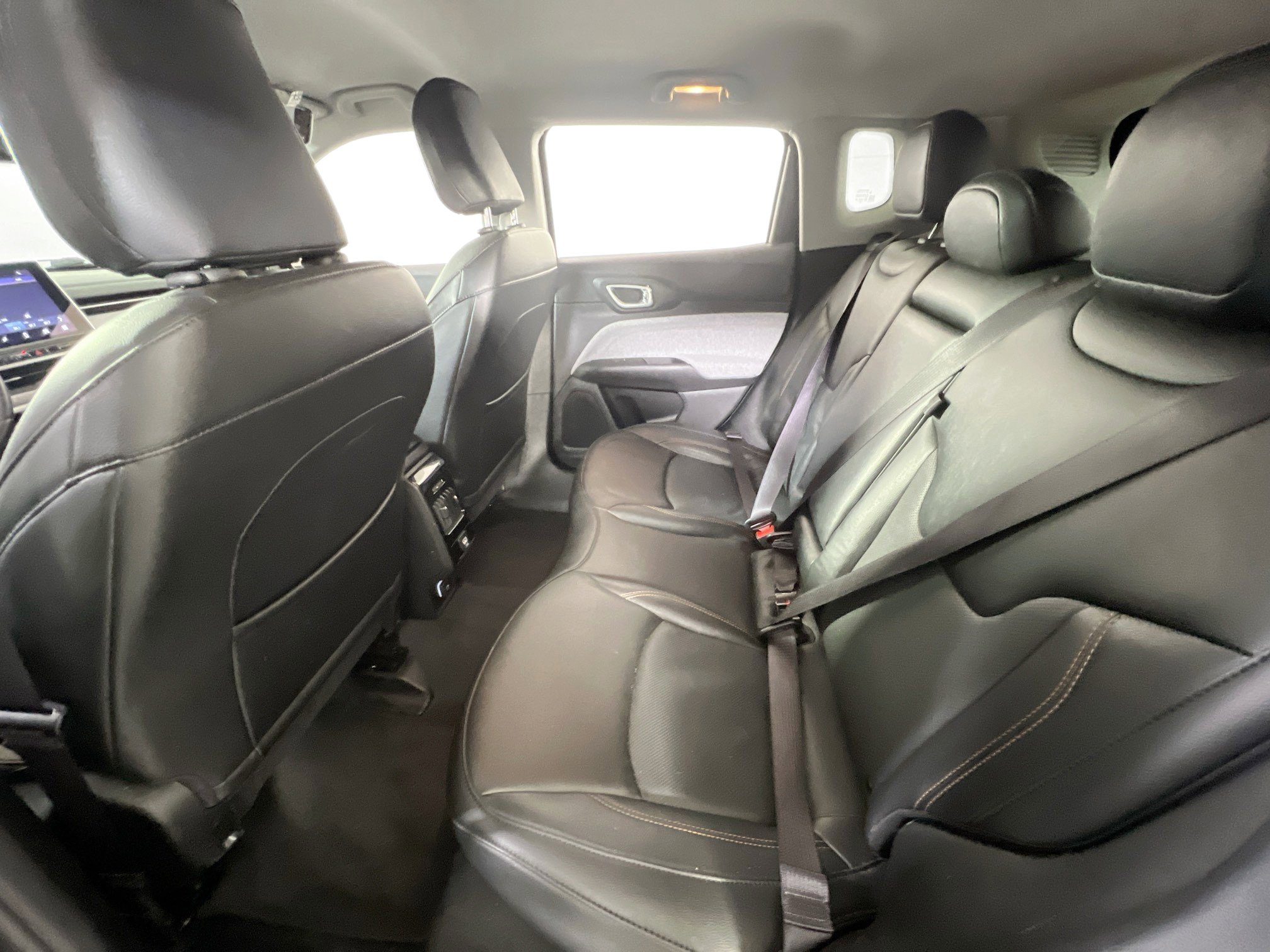 Used 2022 Jeep Compass Latitude image 22