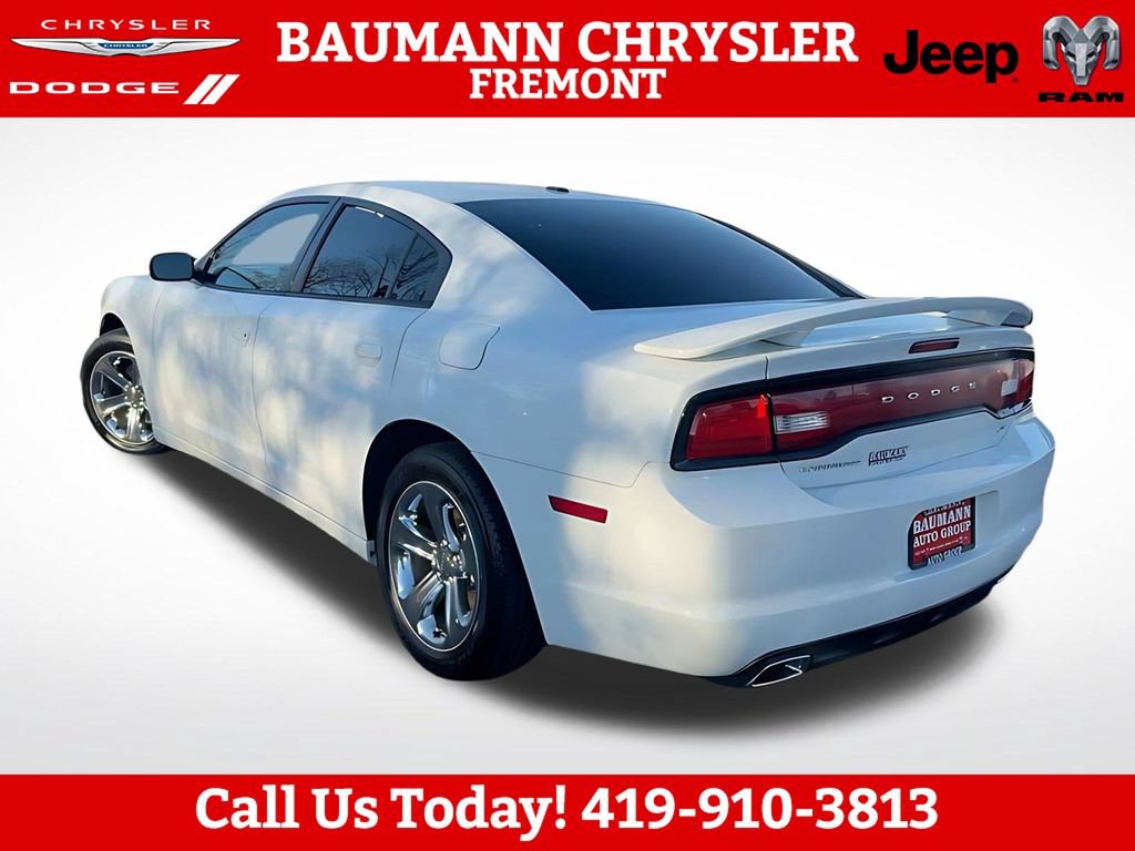 Used 2014 Dodge Charger SXT Plus RWD image 11