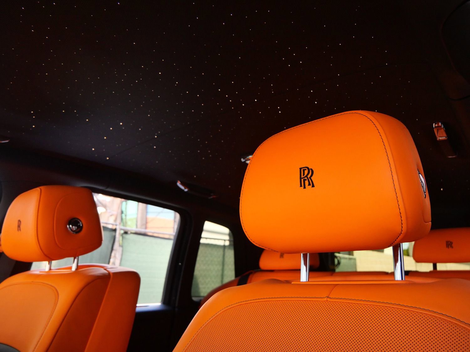 Used 2024 Rolls-Royce Cullinan Black Badge image 9