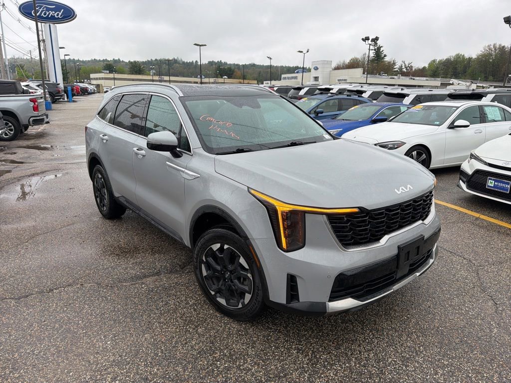 Used 2024 Kia Sorento S w/ Panoramic Sunroof Package AWD/4WD image 4