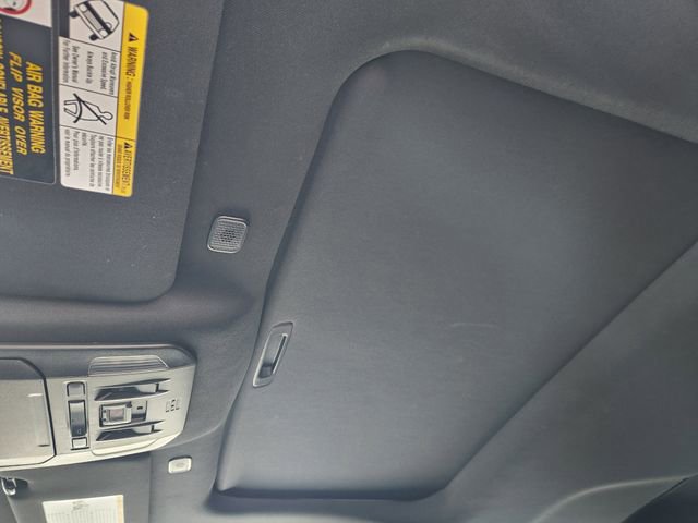 Used 2023 Toyota Highlander XSE image 21