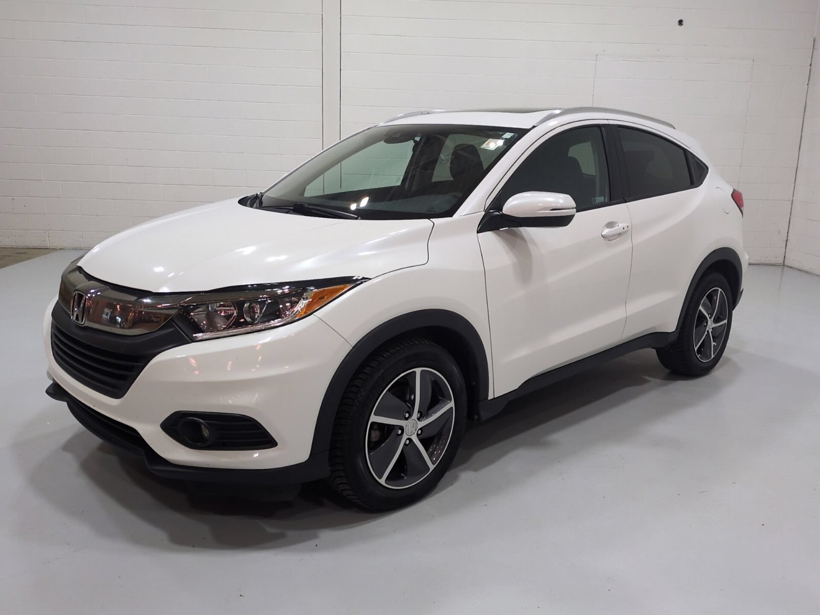Used 2022 Honda HR-V EX image 7