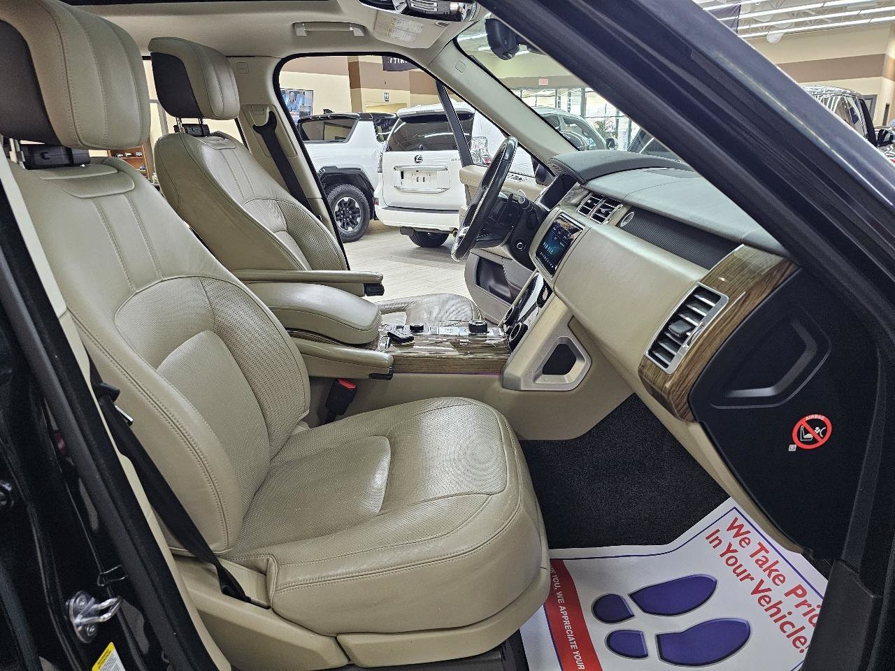 Used 2018 Land Rover Range Rover HSE AWD/4WD image 21