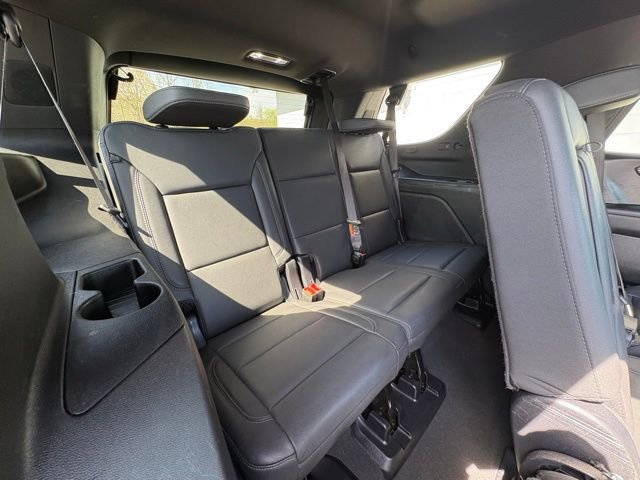 Used 2025 Chevrolet Tahoe Z71 AWD/4WD image 34
