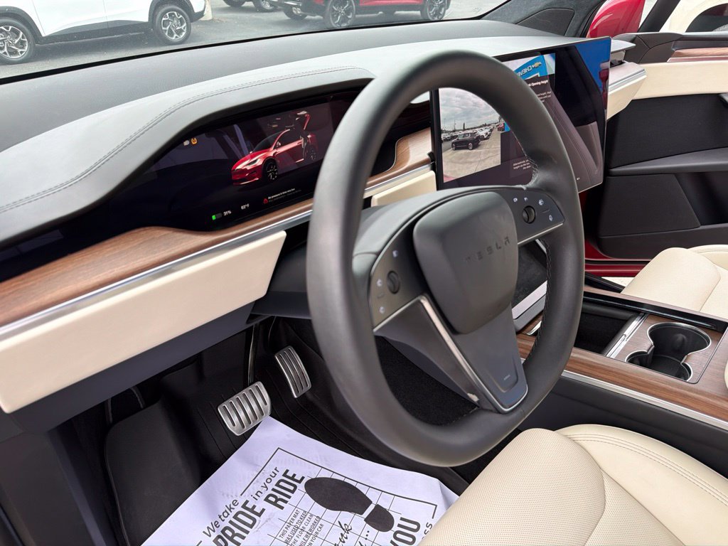 Used 2024 Tesla Model X AWD/4WD image 11