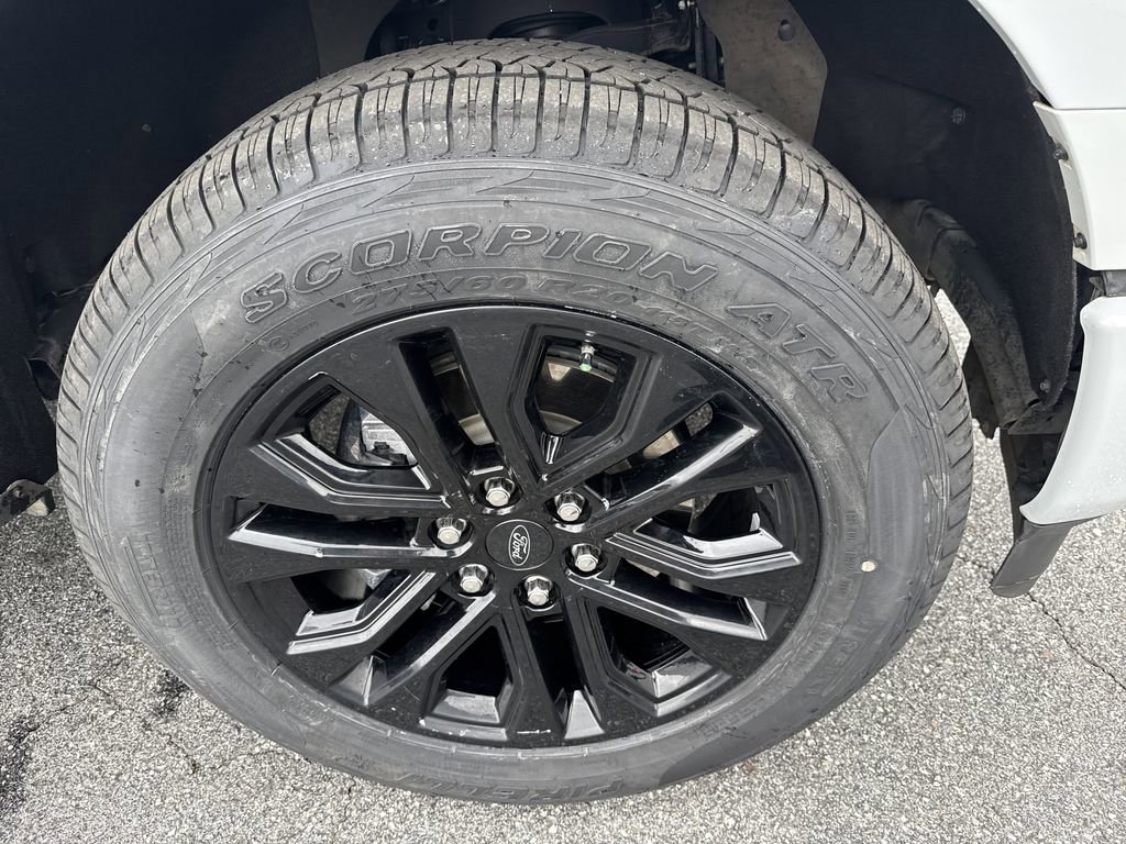 Used 2024 Ford F150 Lariat w/ Equipment Group 502A High image 12