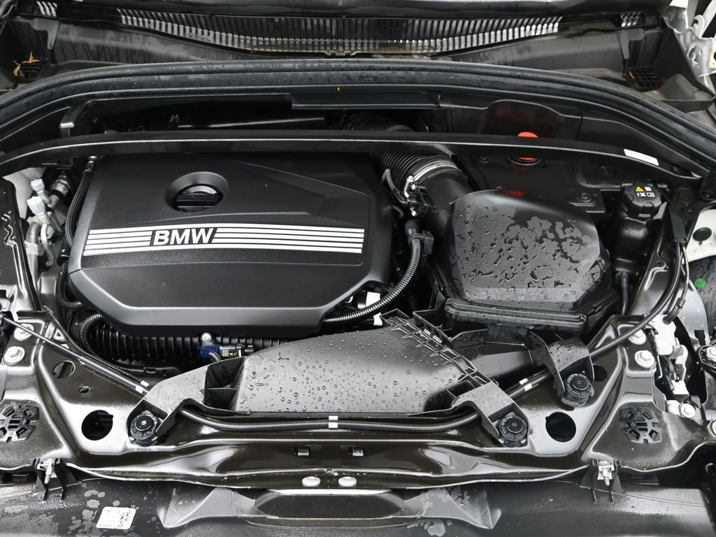 Used 2025 BMW X2 xDrive28i image 18