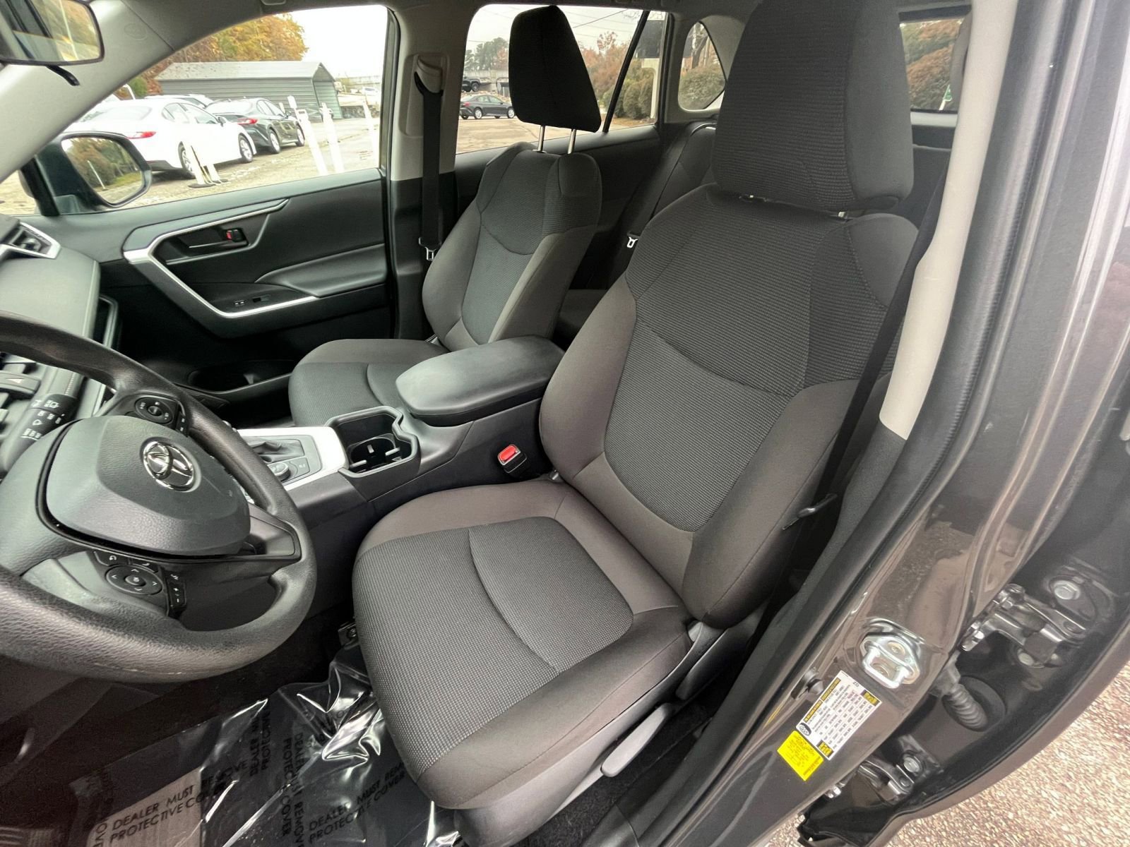 Used 2025 Toyota RAV4 LE image 31