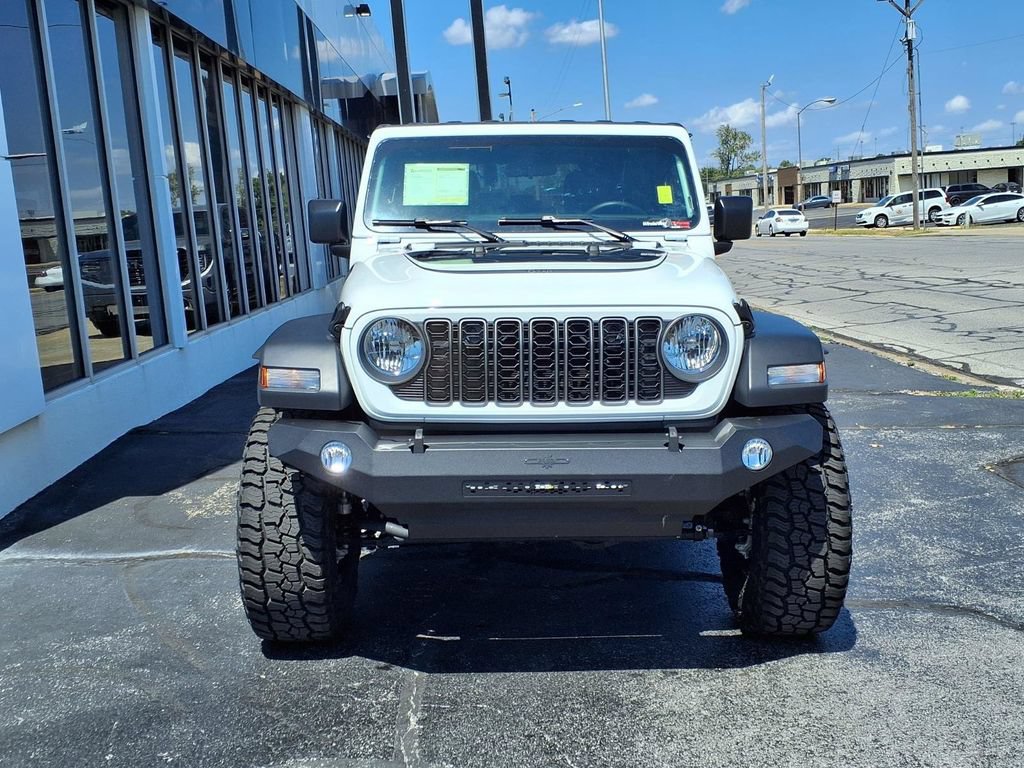 Used 2026 Jeep Wrangler Unlimited Sport AWD/4WD image 2