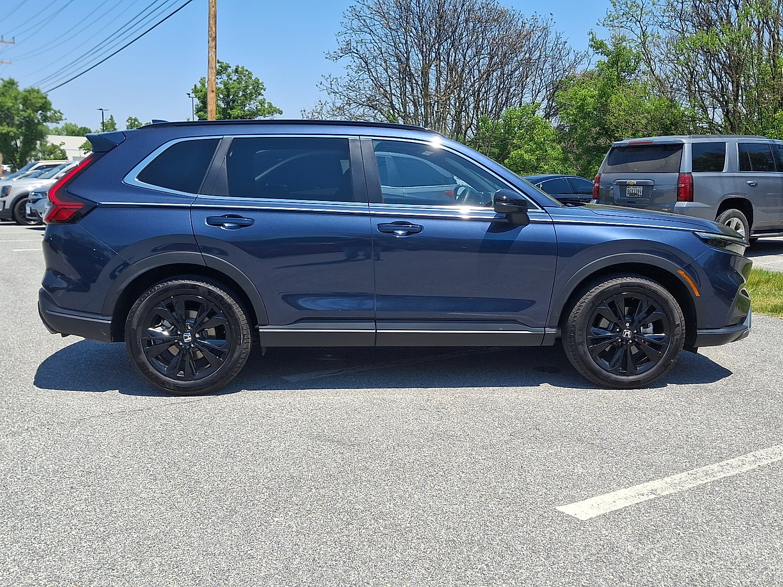 Certified 2025 Honda CR-V Sport Touring image 7