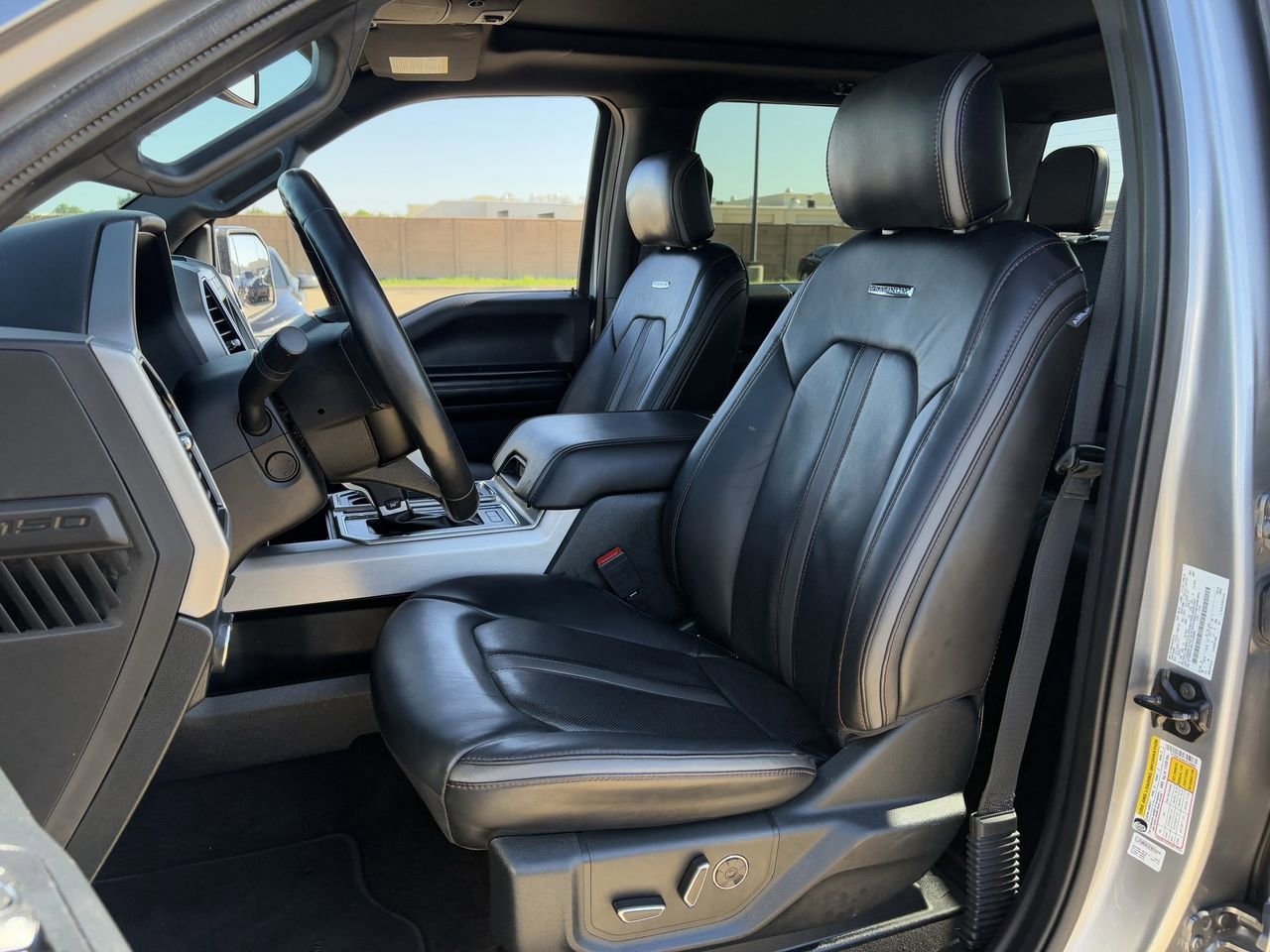 Used 2020 Ford F150 Platinum w/ Equipment Group 701A Luxury AWD/4WD image 28