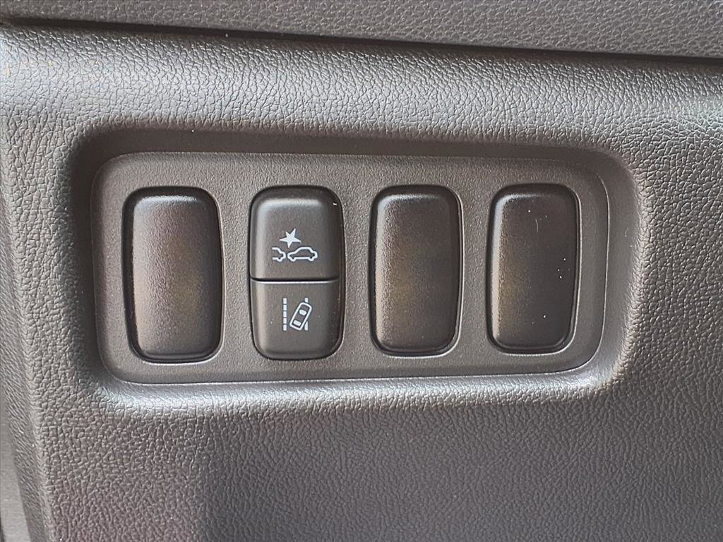 Used 2022 Mitsubishi Outlander Sport ES image 19