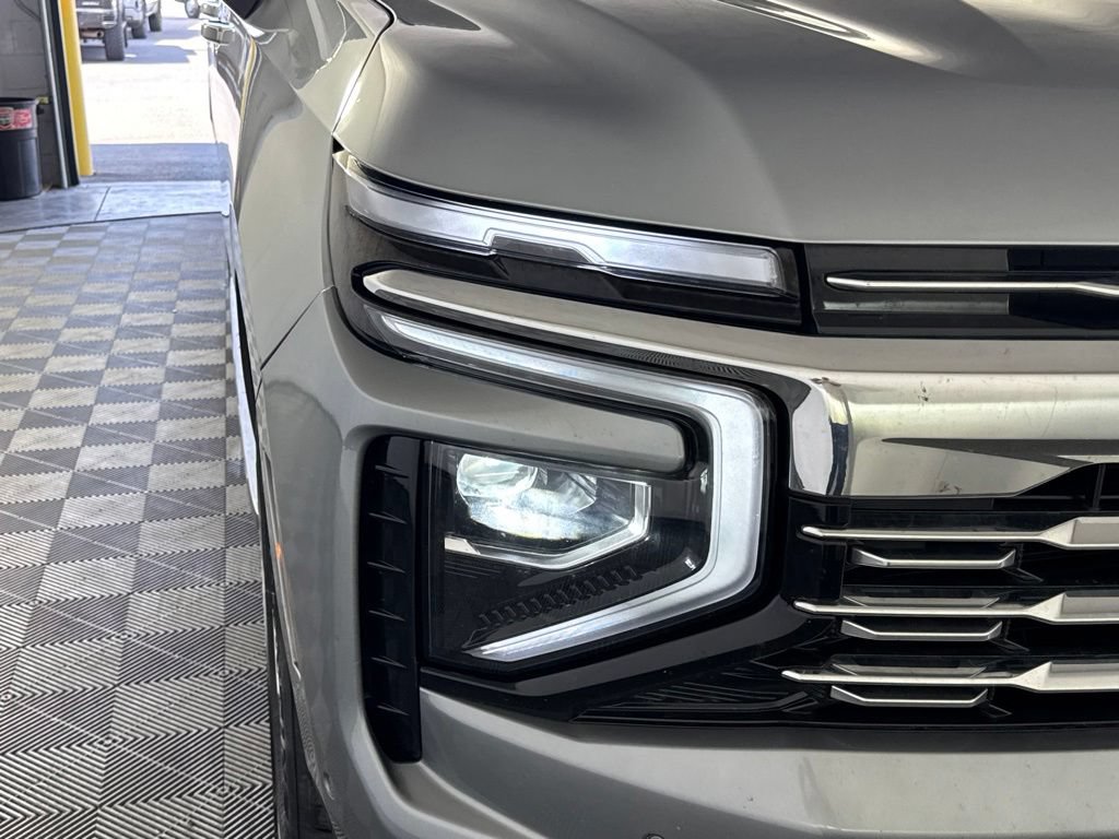 Certified 2025 Chevrolet Suburban Premier AWD/4WD image 43