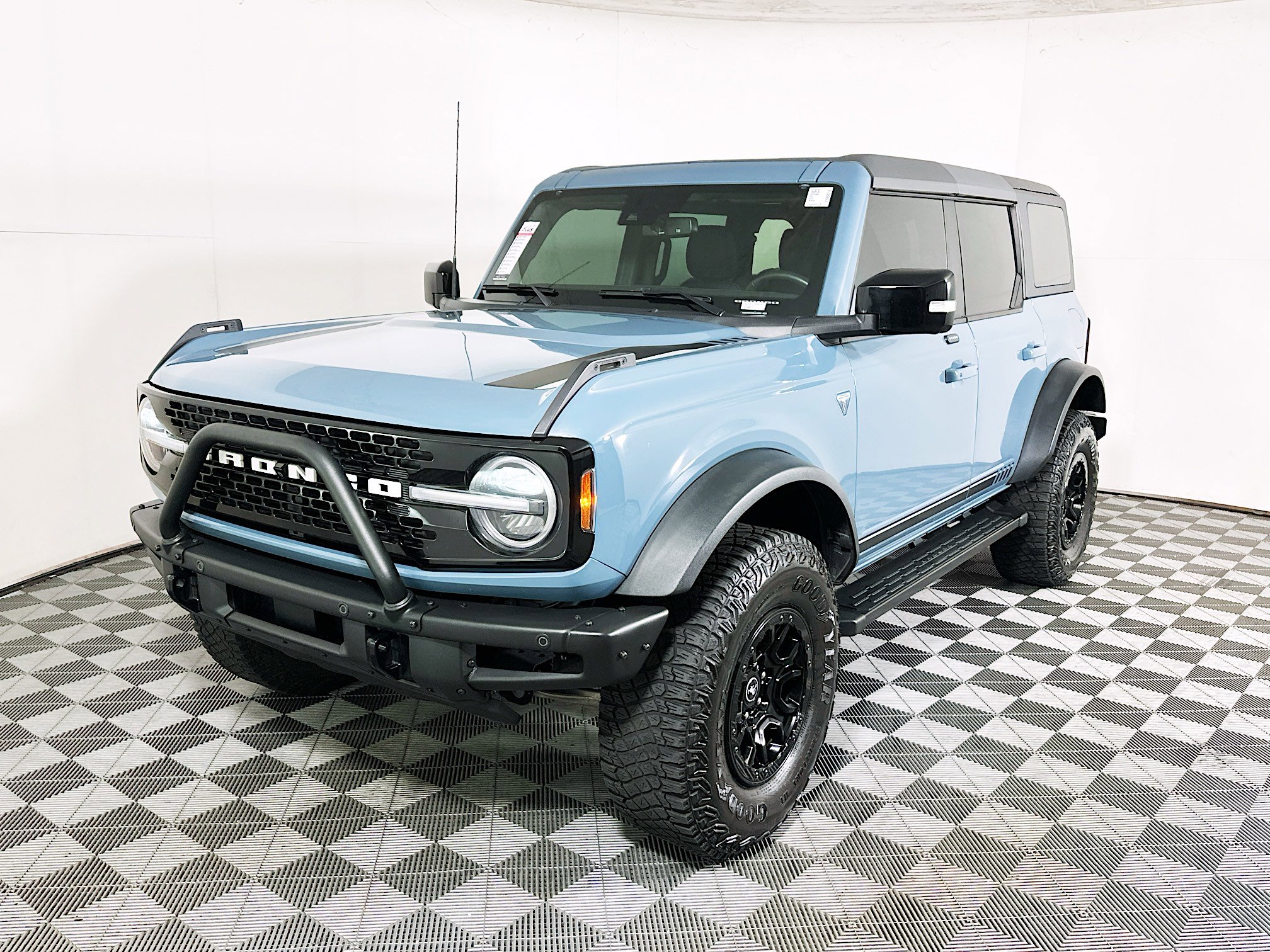 Used 2021 Ford Bronco First Edition image 7
