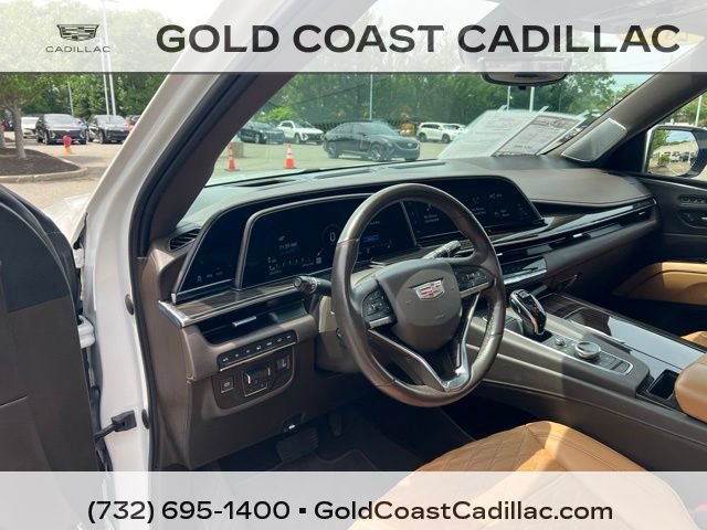 Used 2021 Cadillac Escalade Sport w/ Driver Assist Tech Package AWD/4WD image 23