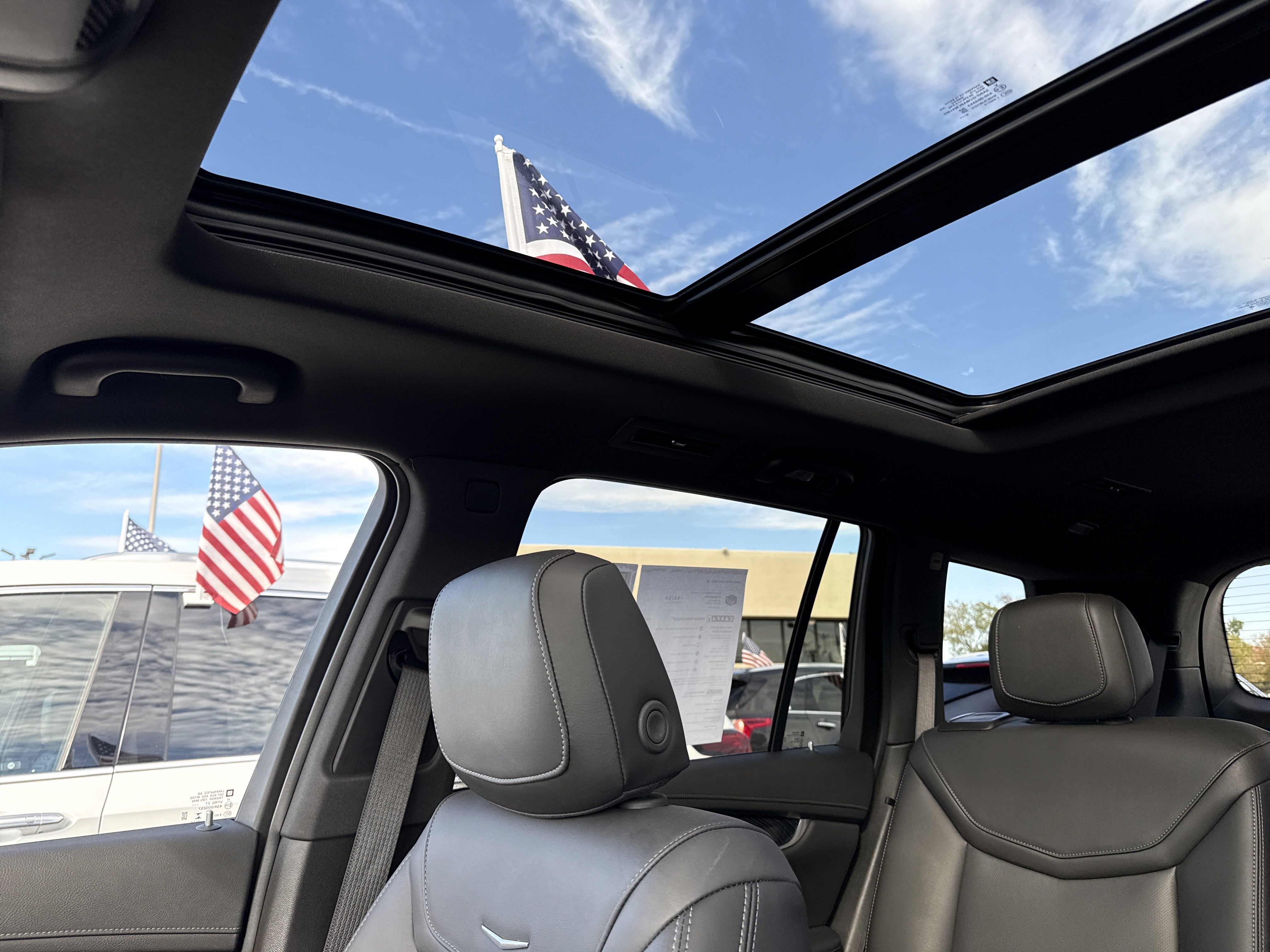 Certified 2025 Cadillac XT6 Premium Luxury FWD image 31