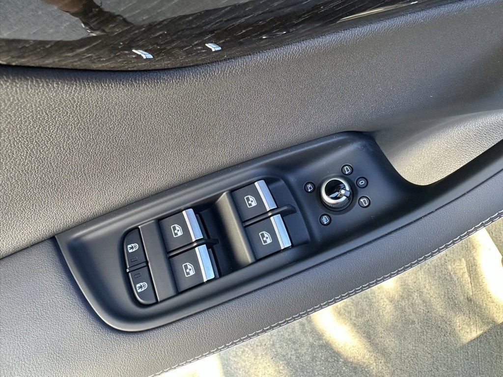 New 2025 Audi Q7 3.0T Premium Plus image 11