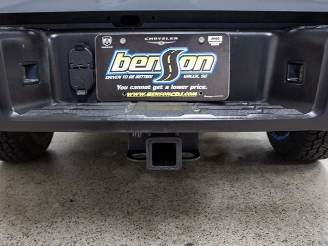 Used 2022 Nissan Frontier PRO-4X w/ Pro-4X Premium Package image 8