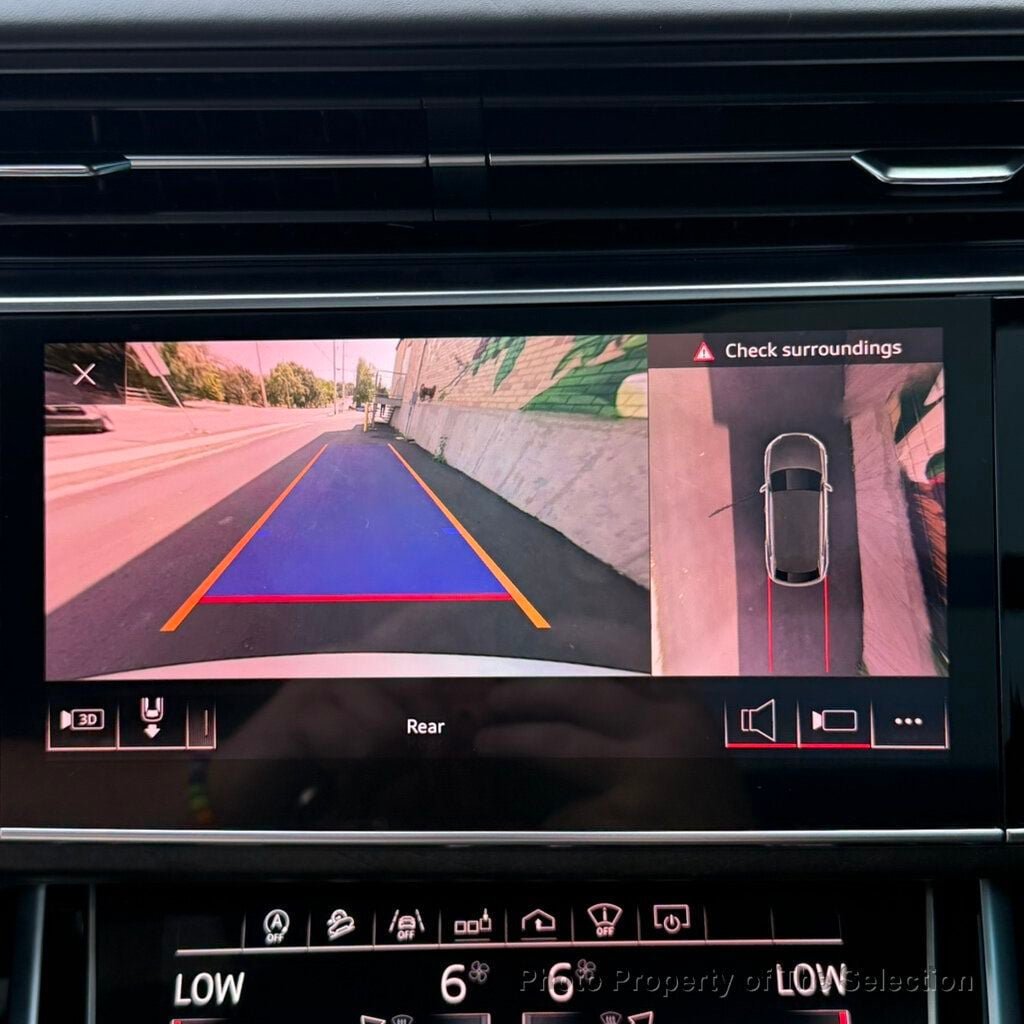 Used 2019 Audi Q8 Prestige AWD/4WD image 30