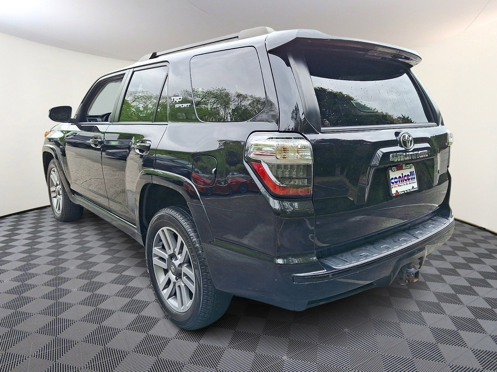 Certified 2022 Toyota 4Runner TRD Sport w/ Technology Package RWD image 4