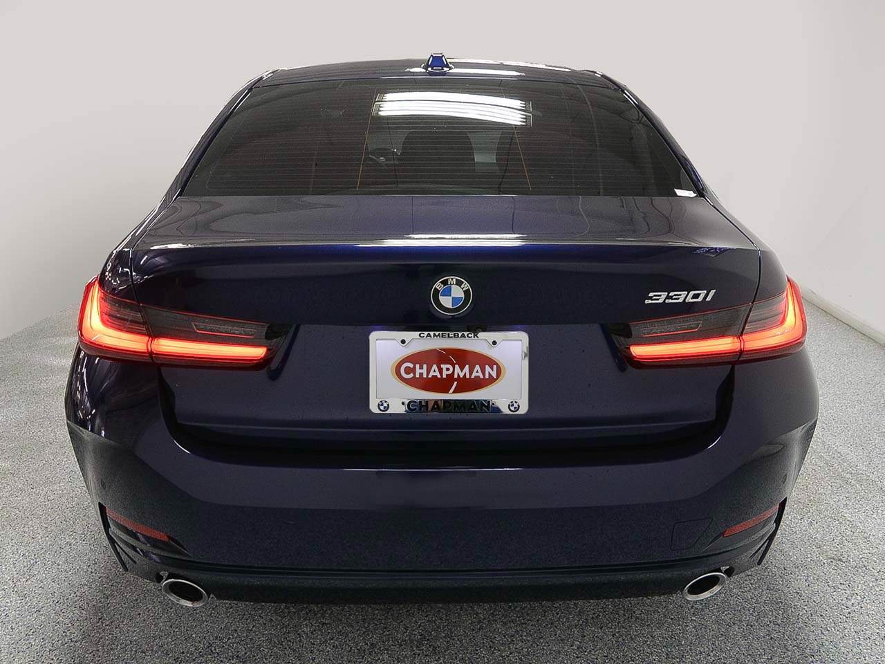 Used 2024 BMW 330i Sedan w/ Convenience Package RWD image 4